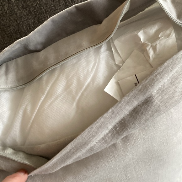 Dinan Wamsutta Vintage 29” Square Linen Decor Bedding Accent Pillow Floral Grey - Picture 8 of 14